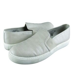 Time And Tru Women's Slip-On Beige Synthetic Size 8M Gently Used 2025